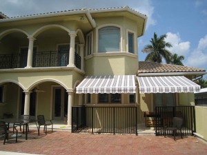 Retractable awnings for  residential exterior designs