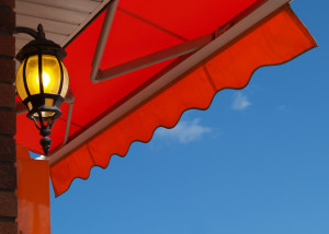 Protecting your retractable awning