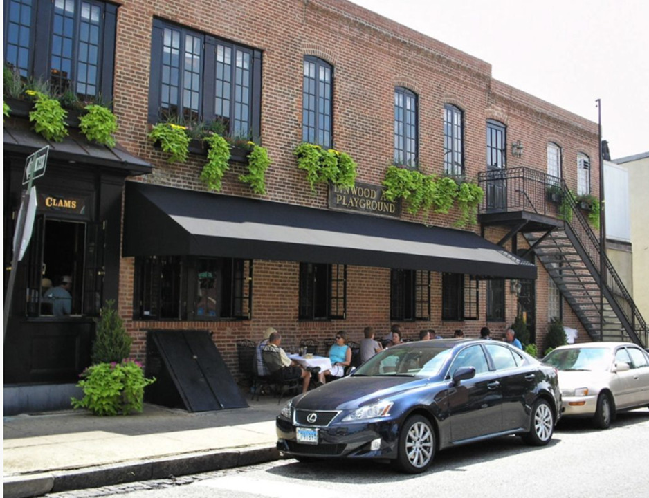 carroll architectural shade advantages of restaurant awnings